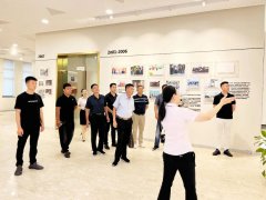 <b>参观交流，赋能成长</b>