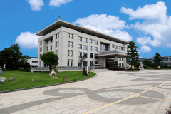 <b>老墓园改造：环保生态、节地扩容</b>